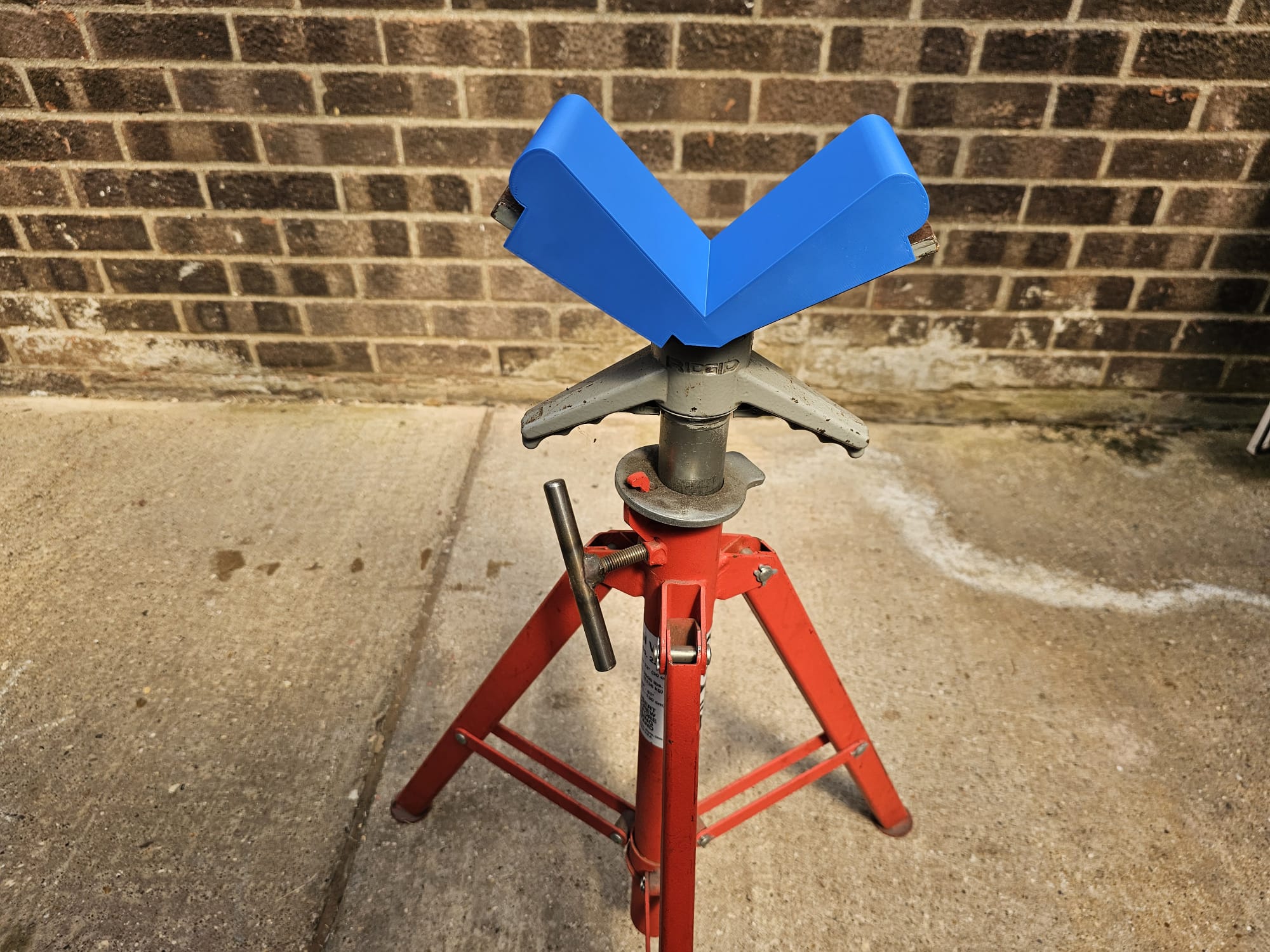 axle stand support rest